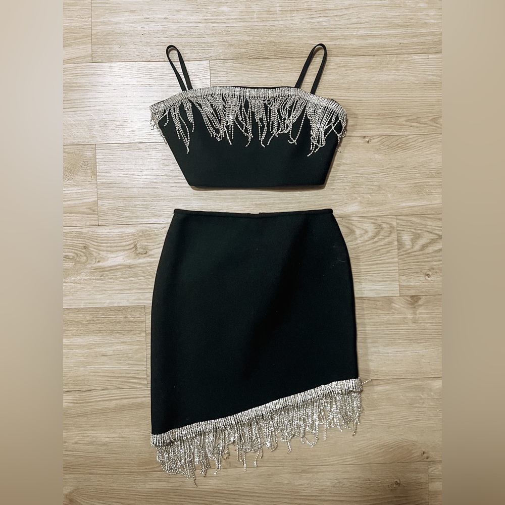 Chandelier Two Piece Set Black NWT